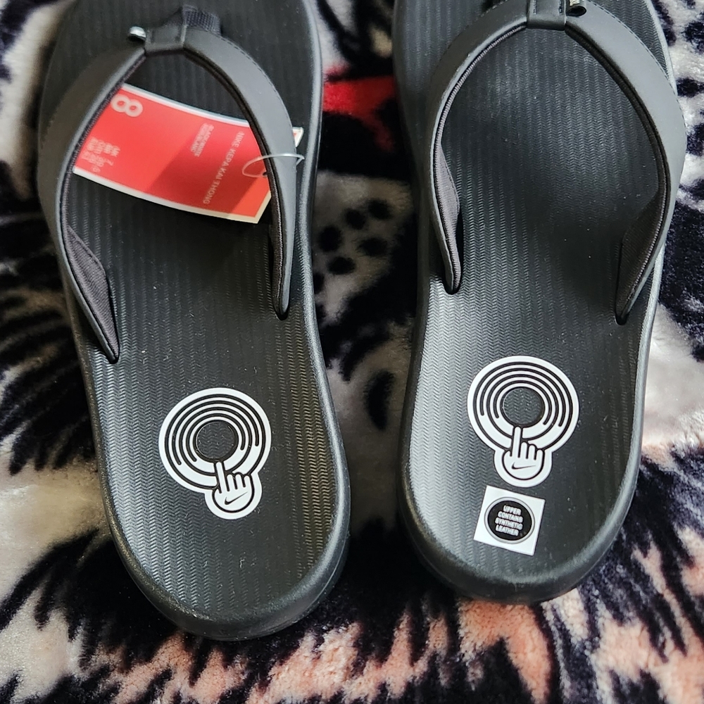 Nike black sandals for men